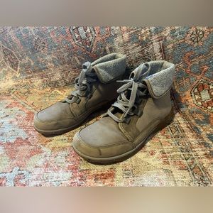Chaco Barbary Boots Size 8